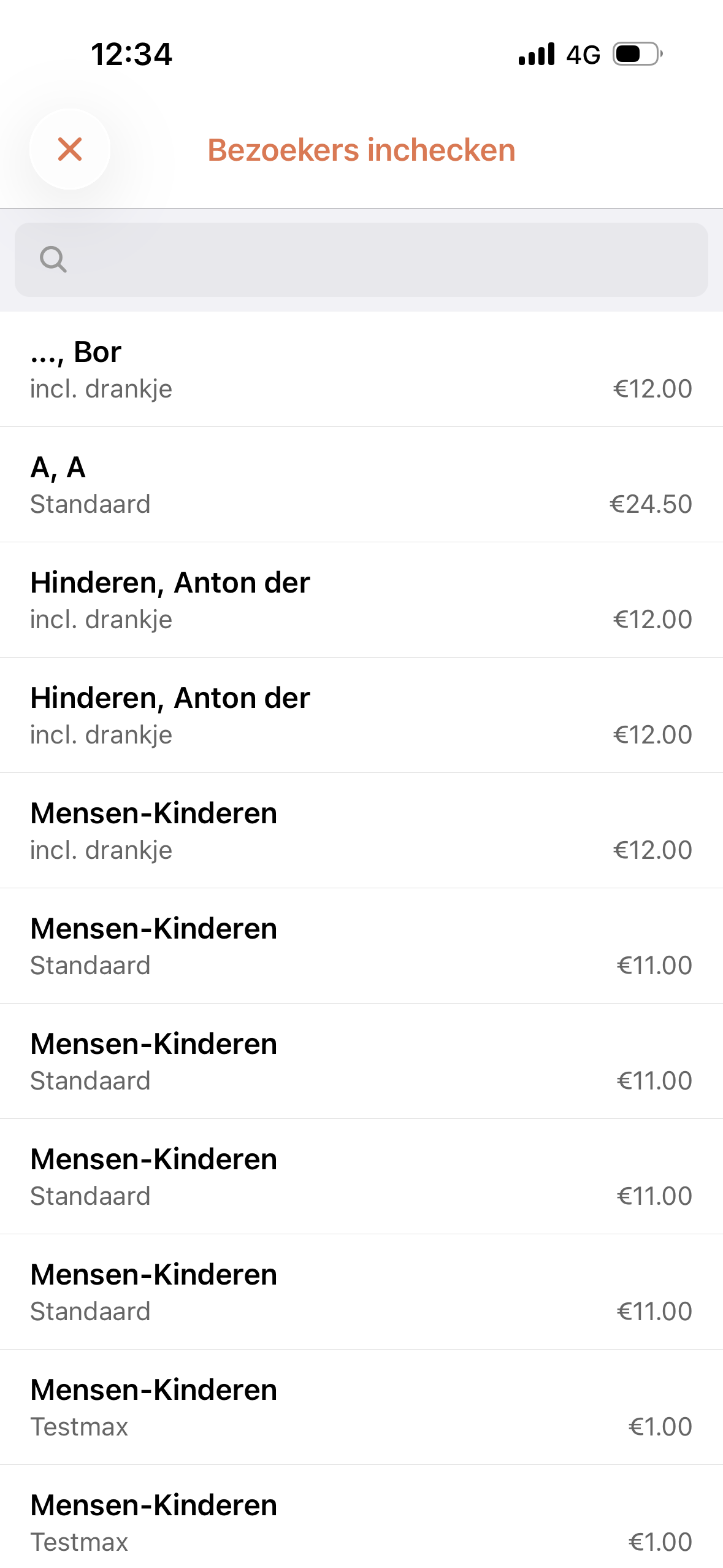 Bezoekers inchecken — lijst met naam + kaartsoort